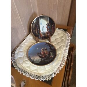 Precious Moments Bible Story Collectors Plates,  Set Of 2, 7.4 in. Pre Owned